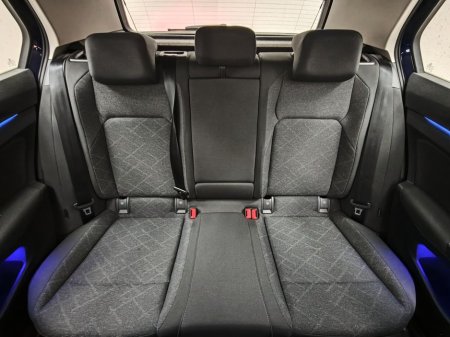 2022 Volkswagen Golf 1.0 ETSI ACTIVE Automatic, Reversing camera €24,995 thumbnail