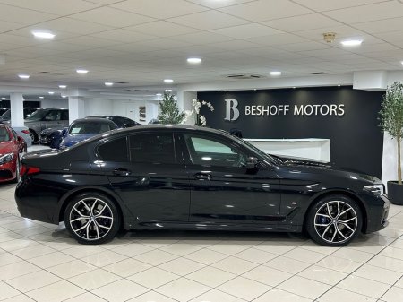 2021 BMW 5 Series 530e M-SPORT HYBRID=HUGE SPEC//LOW MILES=FULL SERVICE HISTORY//211 D REG=ONLY €170 ANNUAL ROAD TAX//TAILORED FINANCE PACKAGES AVAILABLE=TRADE INS WELC €37,995