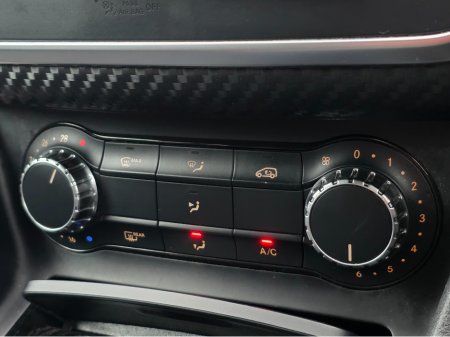 2014 Mercedes-Benz A Class ONLY 29262KM !! A180 AMG LINE SAT NAV PACK - HALF LEATHER SEATS - REV CAMERA / HI SPEC / SYSTEM LOW ROAD TAX BAND / SIMI DEALER €14,750 thumbnail