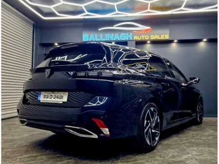 2023 Peugeot 308 1.5 BlueHDi 130bhp Allure Auto €22,950 thumbnail