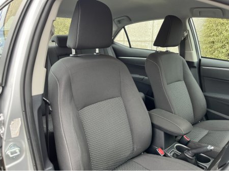 2016 Toyota Corolla D-4D LUNA 1.4 DIESEL //SAT NAV//REVERSE CAMERA// €13,950 thumbnail