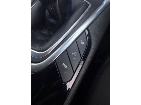 2017 Ford Galaxy TITANIUM 2.0 TD 150PS 6SPEED FWD 4DR €15,800 thumbnail