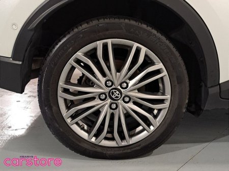 2022 Toyota C-HR 1.8 HYBRID SOL €27,880 thumbnail