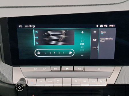 2025 Opel Astra ELEGANCE 1.2TURBO 110BHP **REVERSING CAMERA** €29,950 thumbnail