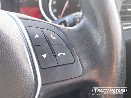 2015 Alfa Romeo Giulietta SUPER 1.4 AUTOMATIC €10,999 thumbnail