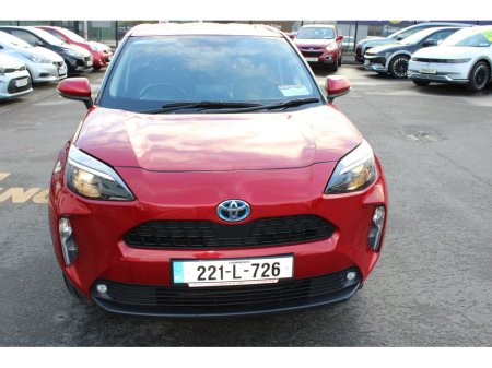 2022 Toyota Yaris Cross 1.5 Hybrid CVT Luna €23,950 thumbnail