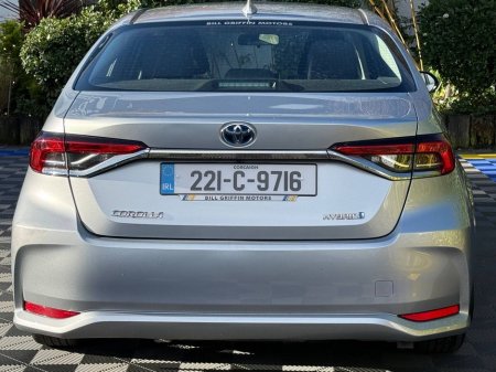 2022 Toyota Corolla LUNA 1.8 HYBRID // SERVICE HISTORY // LANE ASSIST // REVERSE CAMERA €20,900 thumbnail