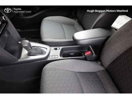 2023 Toyota Yaris Cross SPORT HYBRID, NICE LOW MILEAGE! €27,995 thumbnail