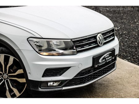 2018 Volkswagen Tiguan - thumbnail 5