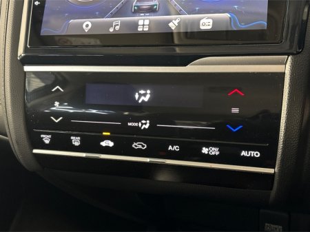 2018 Honda Fit TOUCHSCREEN DISPLAY**MEDIA CONNECTIVITY**KEYLESS START**REVERSE CAMERA**PARKING SENSORS**CRUISE CONTROL**SEMI DIGITAL DASH**LANE ASSIST**EMERGENCY BRAKE ASSIST**AIR CONDITIONING**ELECTRIC WINDOWS** €11,995 thumbnail