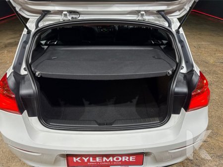 2018 BMW 1 Series 1.5 AUTOMATIC - ALLOY WHEELS - MULTI FUNCTION STEERING WHEEL - CRUISE CONTROL - ELECTRIC WINDOWS - ELECTRIC ADJUSTABLE SEATS - HEATING / AC CONTROLS - €19,950 thumbnail