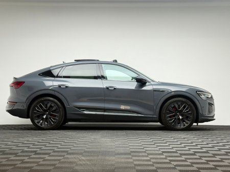 2024 Audi Q8 e-tron S LINE 55 E-TRON *PAN ROOF* €79,990 thumbnail