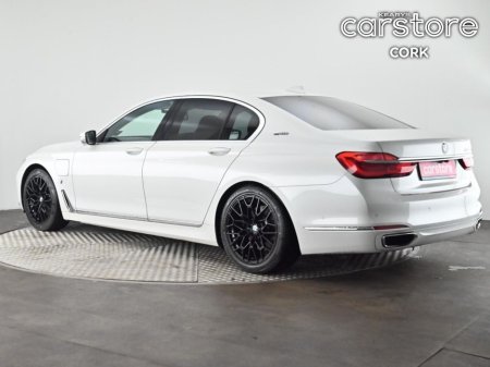 2016 BMW 7 Series - thumbnail 3