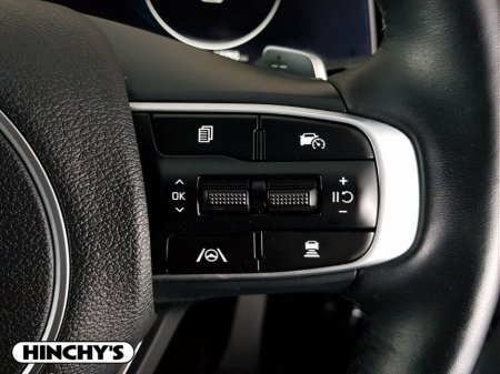 2025 Kia Sportage Plug-in Hybrid €45,900 thumbnail