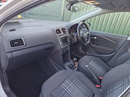 2016 Volkswagen Polo 1.0 5DR 75HP Lounge €10,950 thumbnail