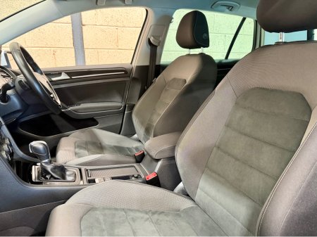 2018 Volkswagen Golf - thumbnail 19