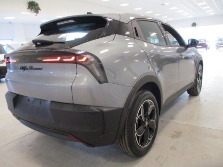 2026 Alfa Romeo Junior 54kwh Elettrica 156bhp €35,995 thumbnail