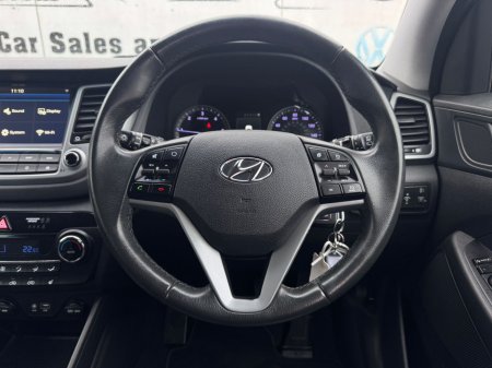 2018 Hyundai Tucson 2.0 CRDI PREMIUM BL/DR 2WD 5DR €17,800 thumbnail