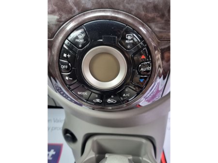 2018 Nissan March - thumbnail 16