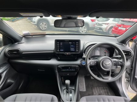 2021 Toyota Yaris - thumbnail 12