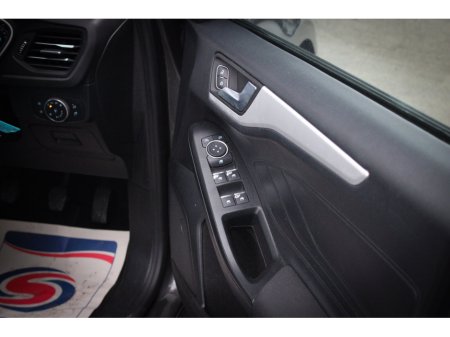 2019 Ford Focus 1.5 TDCi 120PS Zetec €14,995 thumbnail