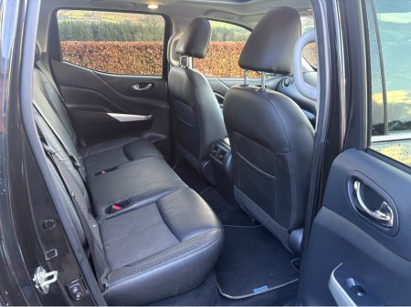 2021 Nissan Navara 2.3 DCI N-GUARD  AUTO 188BHP thumbnail
