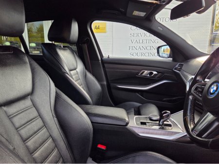 2021 BMW 3 Series - thumbnail 9