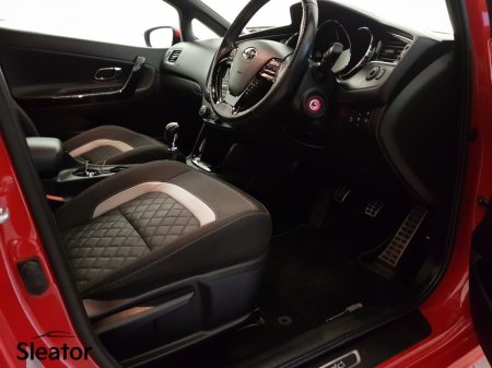 2017 Kia Ceed - thumbnail 8