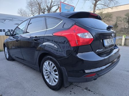 2014 Ford Focus - thumbnail 10