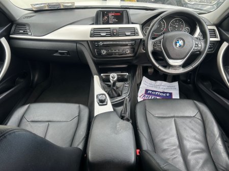 2014 BMW 3 Series - thumbnail 11