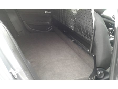 2021 Peugeot 308 B6 ACTIVE 1.5 BLUE HDI 100 6.2 carvan €12,950