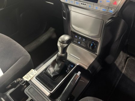 2018 Toyota Landcruiser - thumbnail 15