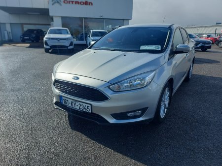 2016 Ford Focus - thumbnail 5
