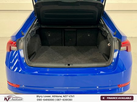 2023 Skoda Octavia - thumbnail 10