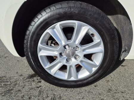 2013 Audi A1 - thumbnail 10