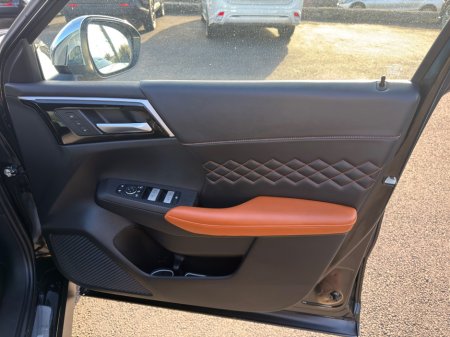 2023 Mitsubishi Outlander - thumbnail 20