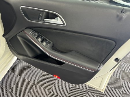 2015 Mercedes-Benz A Class - thumbnail 6