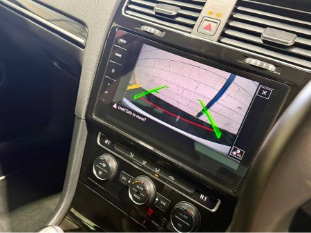 2018 Volkswagen Golf - thumbnail 12