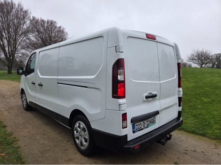 2022 Renault Trafic - thumbnail 3