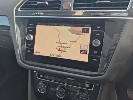 2018 Volkswagen Tiguan - thumbnail 20