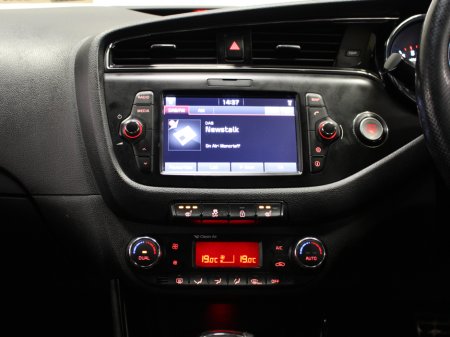 2017 Kia pro_ceed - thumbnail 16