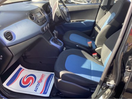 2017 Hyundai i10 - thumbnail 14