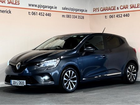 2020 Renault Clio 1.0 ICONIC TCE 100PS 5DR €12,990 thumbnail