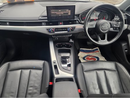 2022 Audi A4 - thumbnail 3