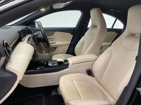 2020 Mercedes-Benz CLA Class - thumbnail 13