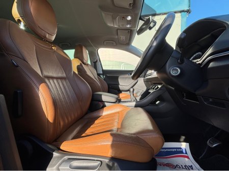 2019 Skoda Karoq STYLE 2.0 TDI 150HP 4DR €21,950 thumbnail