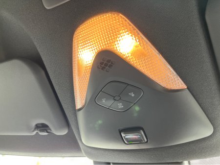 2021 Toyota C-HR 1.8 HYBRID SPORT BI- 4DR AUTO €25,888 thumbnail