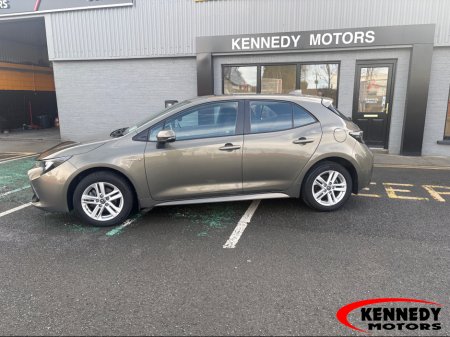 2019 Toyota Corolla - thumbnail 3