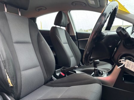 2014 Hyundai i30 1.4L Diesel Classic with Bluetooth €7,750 thumbnail