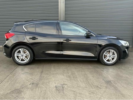 2018 Ford Focus 1.5 TDCI ZETEC 95PS 5DR €14,950 thumbnail